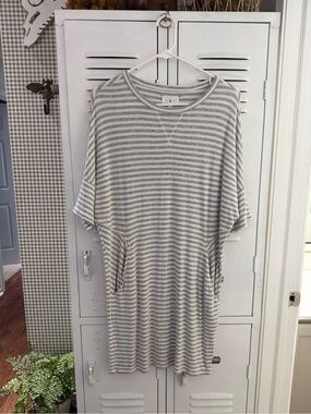 Lou & Grey Gray and White Striped Knit Top